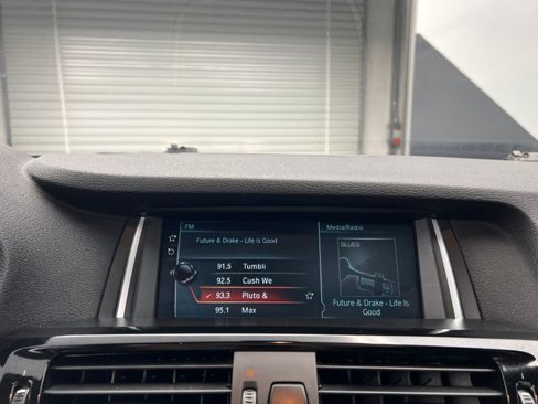 Used 2017 BMW X3 xDrive28i image 30