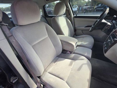 Used 2011 Chevrolet Impala LS image 25