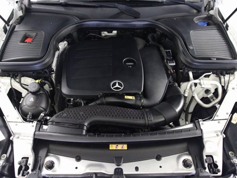 Used 2020 Mercedes-Benz GLC 300 4MATIC image 12