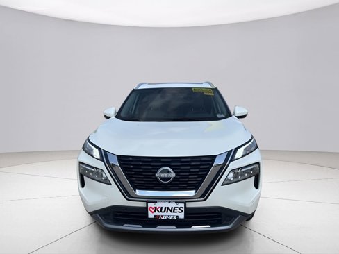 Used 2023 Nissan Rogue SL w/ SL Premium Package image 4