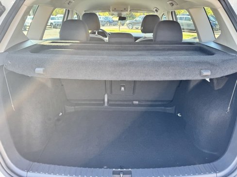 Certified 2024 Volkswagen Taos S image 7