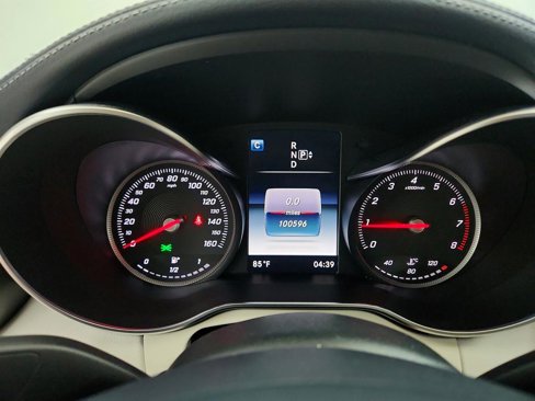 Used 2015 Mercedes-Benz C 300 4MATIC Sedan image 16