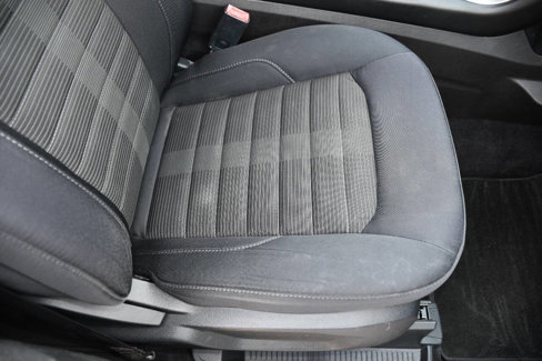 Used 2015 Ford Edge SEL image 25