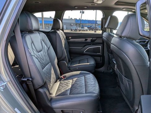 Used 2023 Kia Telluride EX X-Line image 30