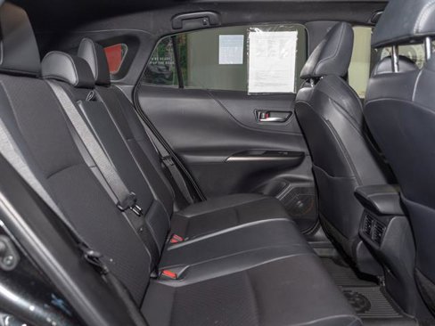 Used 2021 Toyota Venza Limited image 21