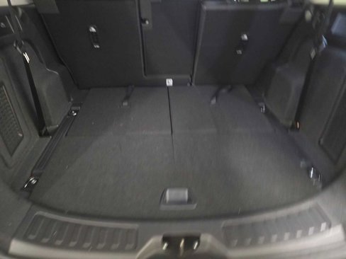 Certified 2025 Land Rover Discovery Sport S image 14