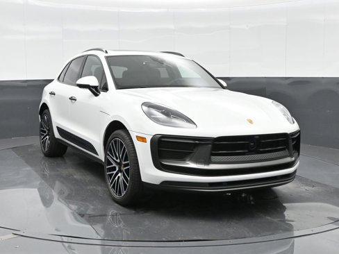 Used 2025 Porsche Macan Turbo image 11