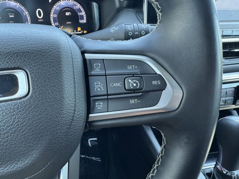 Certified 2022 Jeep Compass High Altitude image 16