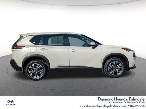 Used 2021 Nissan Rogue SV image 8