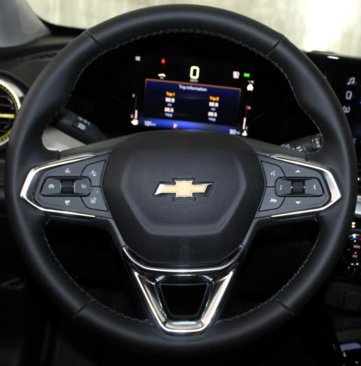 New 2025 Chevrolet Trax LT w/ Driver Confidence Package image 25