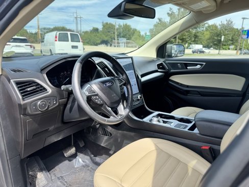 Used 2022 Ford Edge SEL w/ Convenience Package image 15