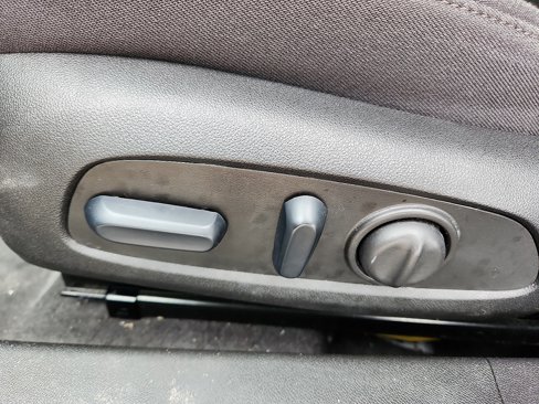 Used 2024 Chevrolet Malibu LT image 12