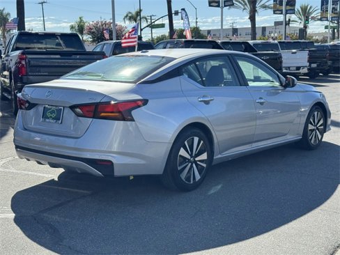 Used 2022 Nissan Altima 2.5 SV image 4
