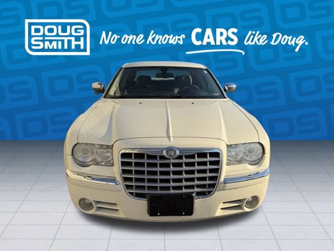 Used 2006 Chrysler 300 C w/ Protection Group II image 3