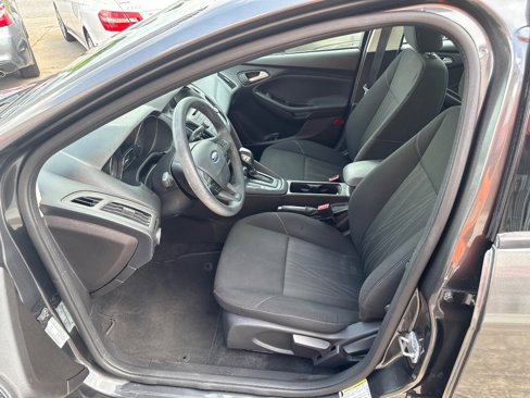 Used 2016 Ford Focus SE image 13