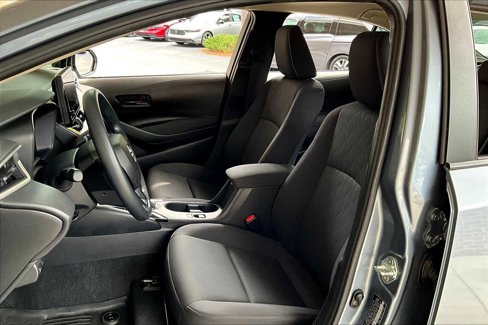 Used 2024 Toyota Corolla LE image 7