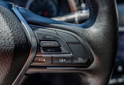 Used 2018 INFINITI Q50 Luxe w/ Essential Package (3.0T Luxe) image 17