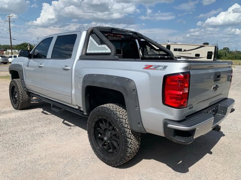 Used 2017 Chevrolet Silverado 1500 LT w/ LT Convenience Package image 6