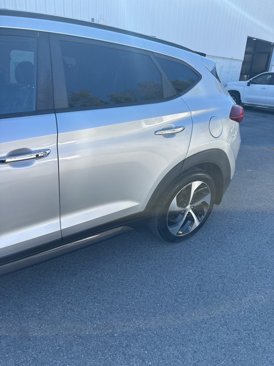 Used 2016 Hyundai Tucson Limited w/ Option Group 03 image 4