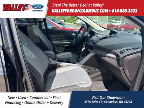 Used 2015 Ford Escape SE image 27
