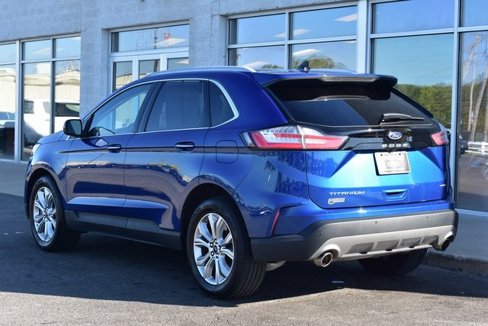 Used 2022 Ford Edge Titanium image 4