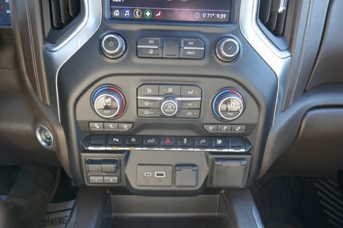 Used 2020 Chevrolet Silverado 1500 LTZ w/ LTZ Plus Package image 27