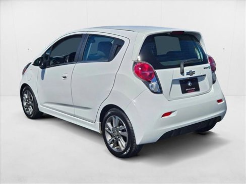 Used 2016 Chevrolet Spark LT image 7
