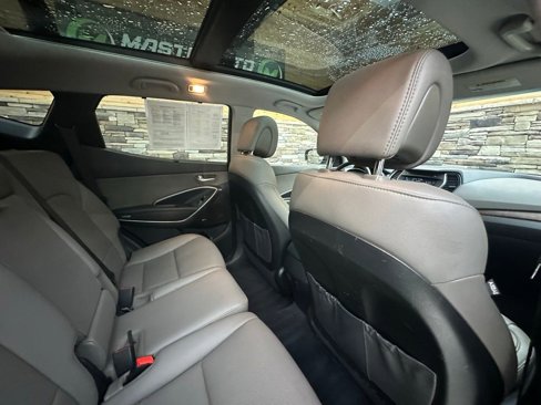 Used 2018 Hyundai Santa Fe Sport w/ 2.0T Ultimate Tech Package 05 image 31