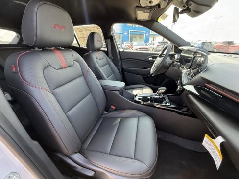 New 2025 Chevrolet Trax RS image 22