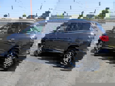 Used 2016 Buick Enclave Leather w/ Trailering Package image 5