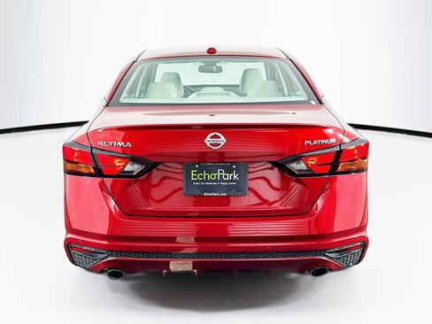 Used 2019 Nissan Altima 2.5 Platinum image 7