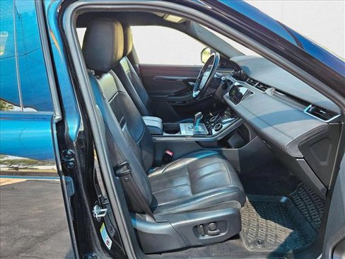 Used 2020 Land Rover Range Rover Evoque SE image 24