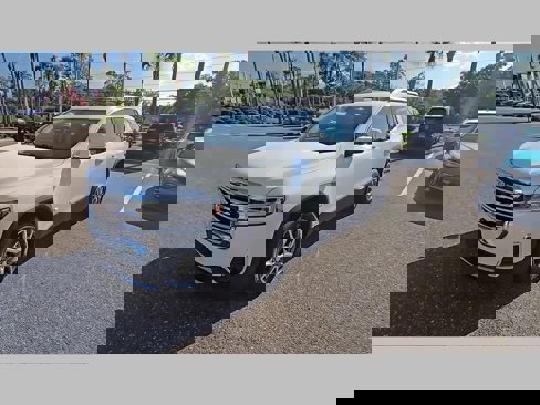 Used 2021 GMC Acadia SLT w/ Preferred Package image 22