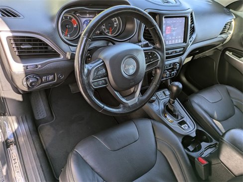 Certified 2021 Jeep Cherokee Latitude Lux w/ Sun & Sound Group image 10