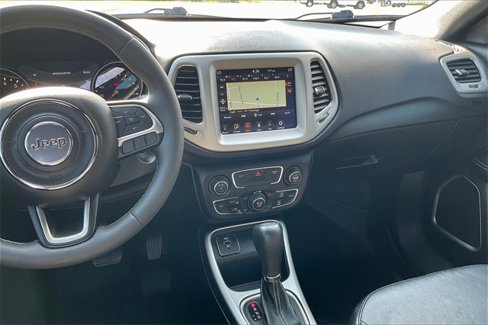 Used 2021 Jeep Compass 80th Special Edition image 6