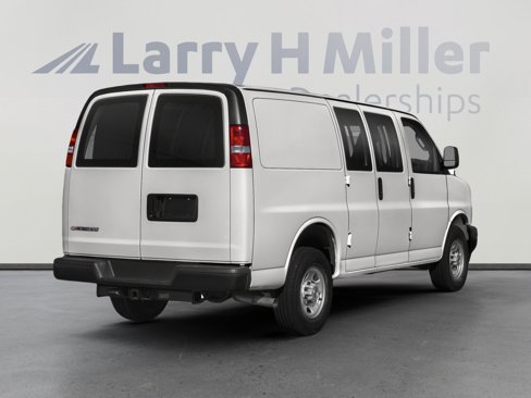 Used 2019 Chevrolet Express 2500 w/ Driver Convenience Package image 2