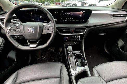 Used 2024 Buick Encore GX Sport Touring image 7