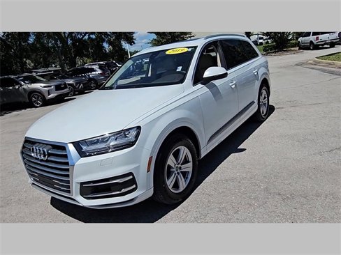 Used 2019 Audi Q7 2.0T Premium Plus w/ Premium Plus Package image 32