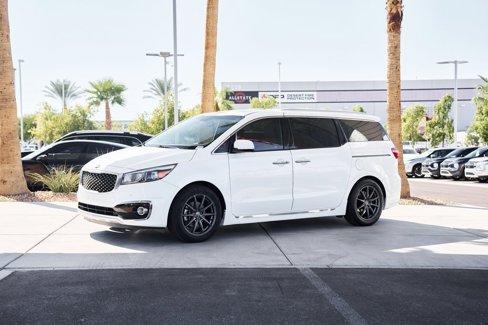 Used 2016 Kia Sedona SX Limited image 4