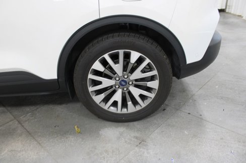 Used 2020 Ford Escape Titanium w/ Titanium Premium Package 2.0 image 37