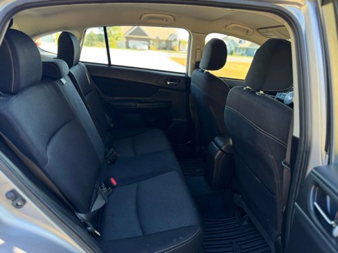 Used 2013 Subaru Impreza 2.0i Sport Premium image 16
