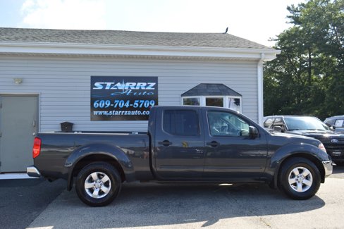 Used 2010 Nissan Frontier SE image 7