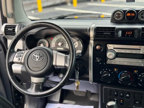 Used 2008 Toyota FJ Cruiser 4WD image 19