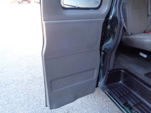 Used 2016 GMC Savana 3500 LT w/ LT Preferred Equipment Group image 47