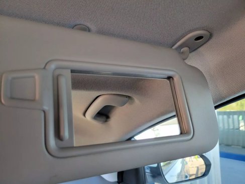 Used 2020 Hyundai Elantra SE image 25