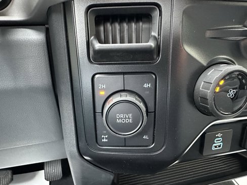 New 2026 Ford F350 XL image 30