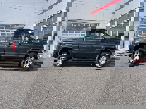 Used 2018 GMC Sierra 1500 SLE w/ SLE Value Package image 26