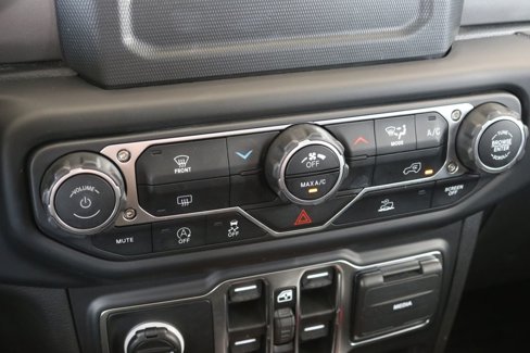 Used 2023 Jeep Wrangler Sport S image 41