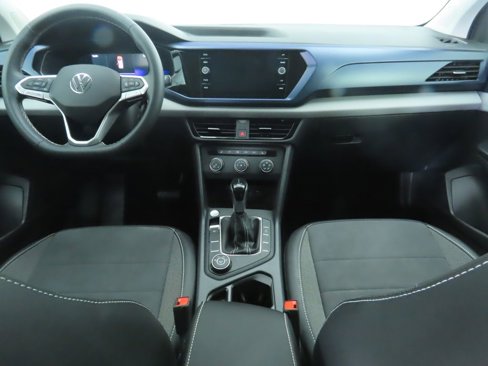 Certified 2022 Volkswagen Taos SE image 14