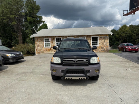 Used 2002 Toyota Sequoia SR5 image 2